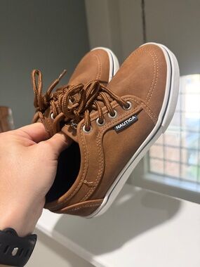 Nautica boys brown Low-Top Casual Sneakers
